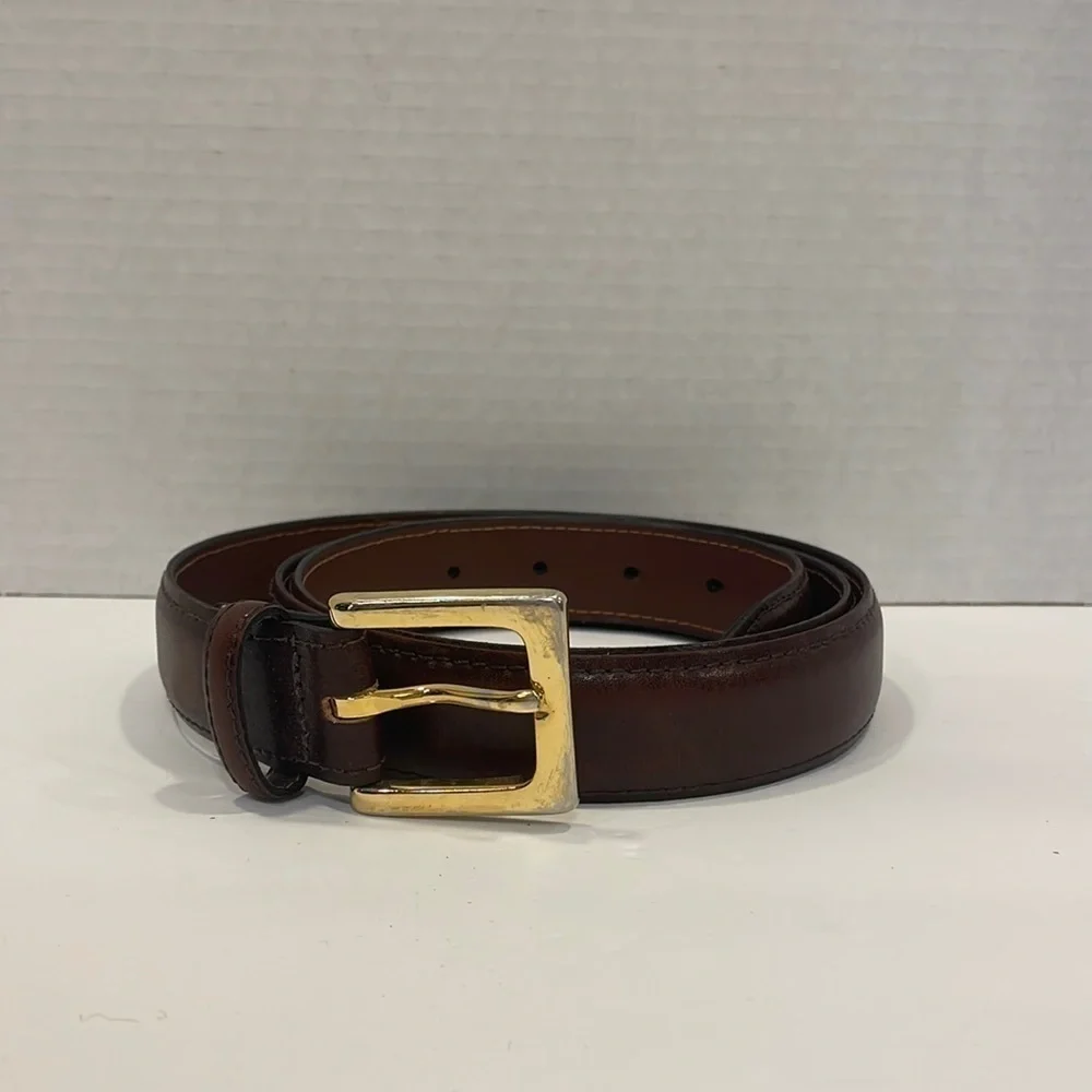 Brown leather & bonded leather 1 1/2” belt men’s size 44